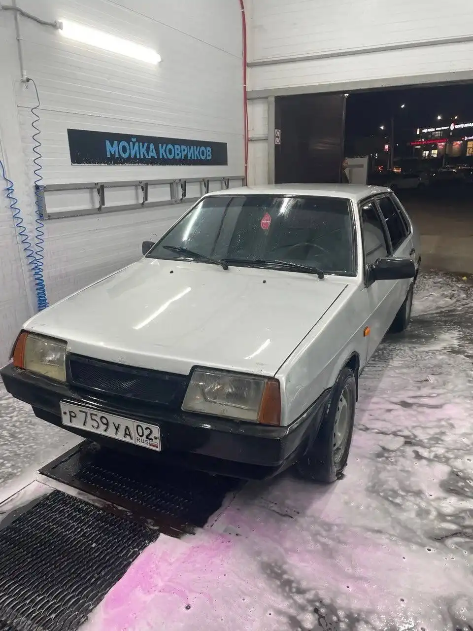 Продажа автомобиля Lada 21099 инжектор