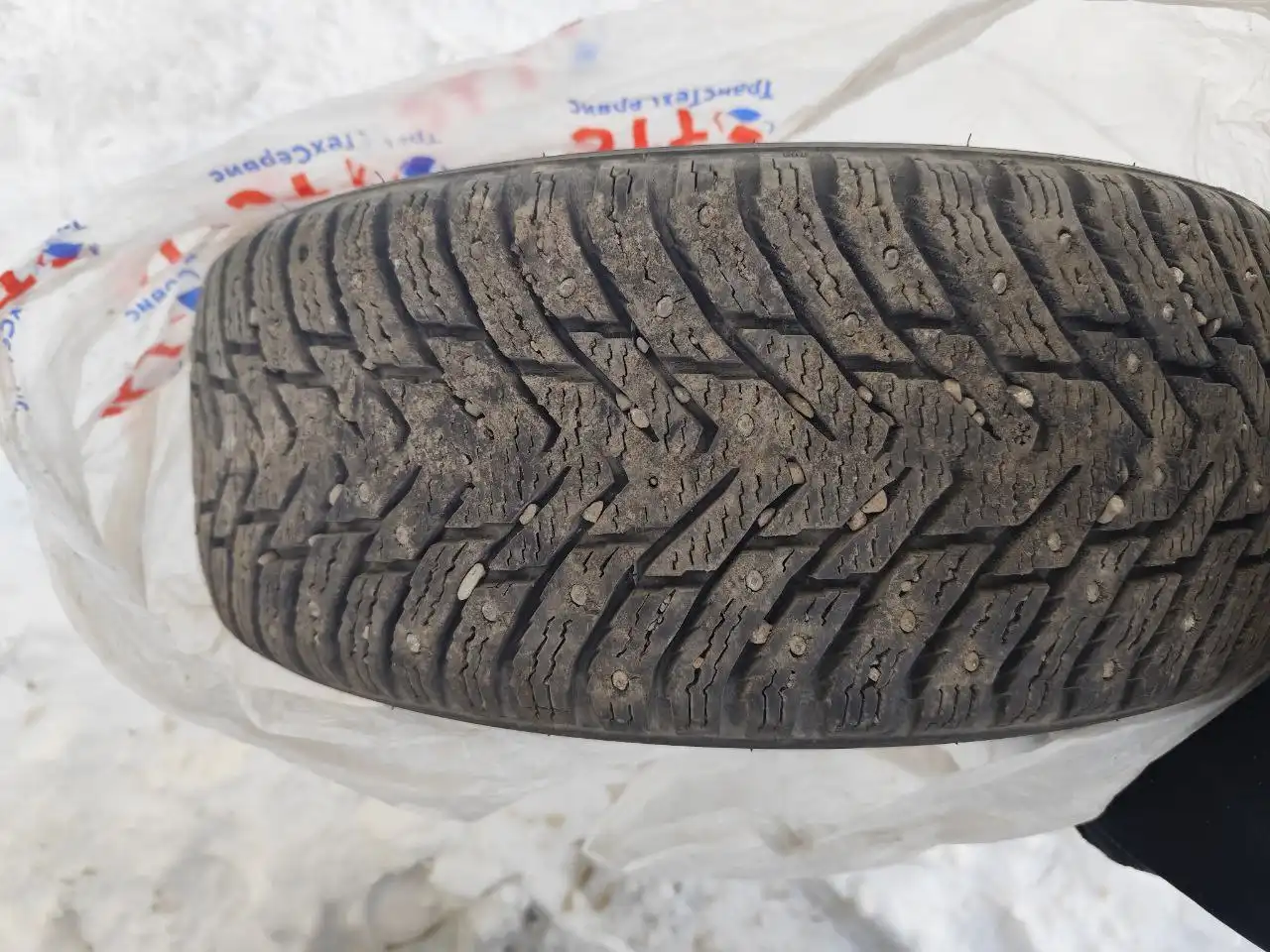 Продам зимнюю резину 205/55 R16 - Шины и диски (Авто) в Уфа