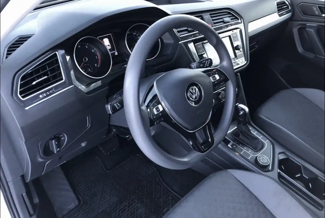 Volkswagen Tiguan 2020 года - Легковые автомобили (Авто) в Уфа