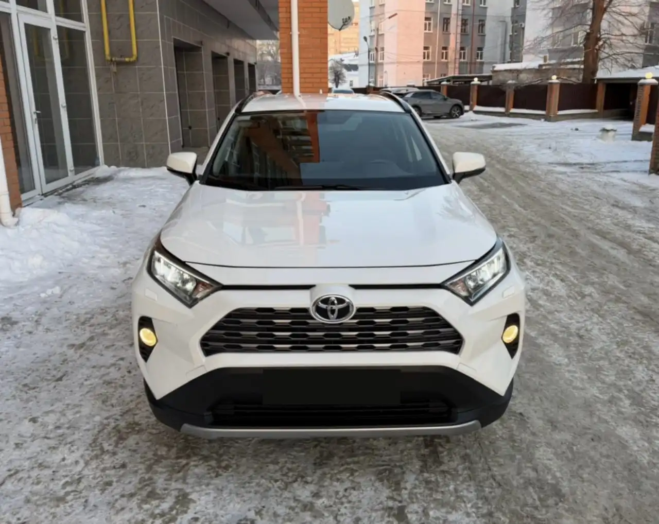 Продажа Toyota RAV4 2019 года - Внедорожники/кроссоверы (Авто) в Уфа
