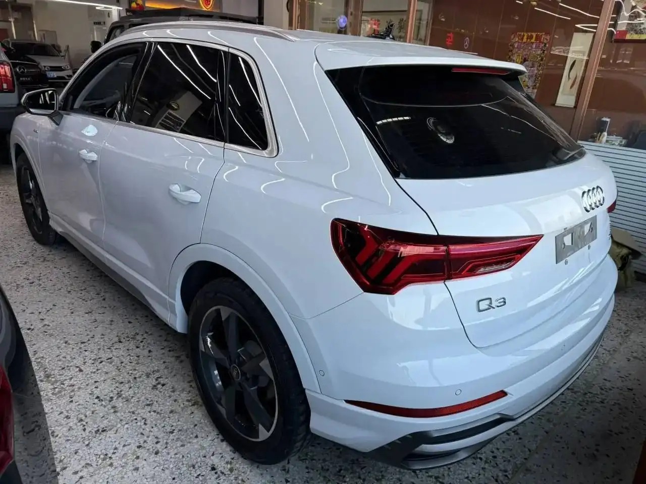 Audi Q3 2021 б/у - Легковые автомобили (Авто) в Уфа