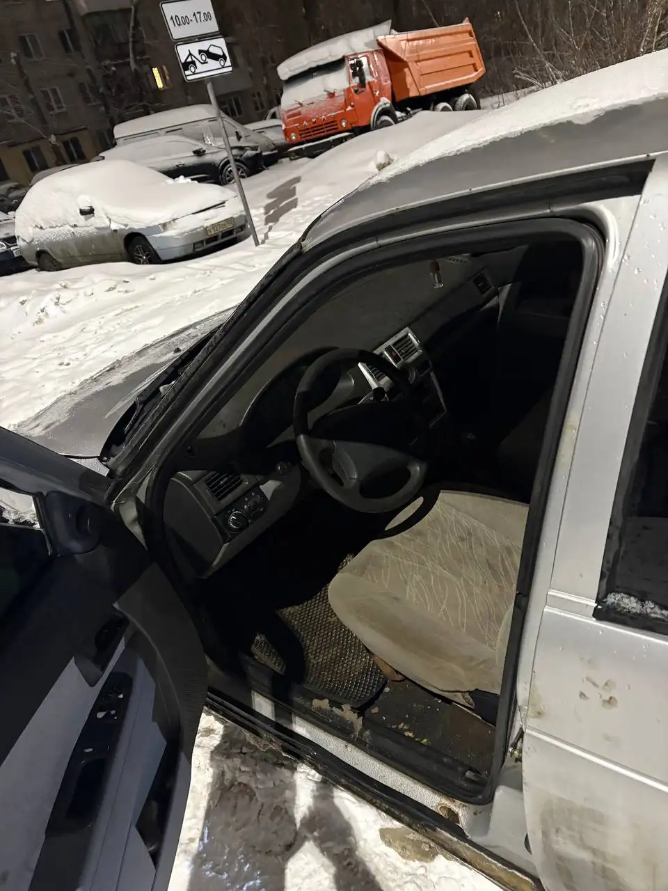 Автомобиль 8 лет полный ход документы чистые - Авто в Уфа