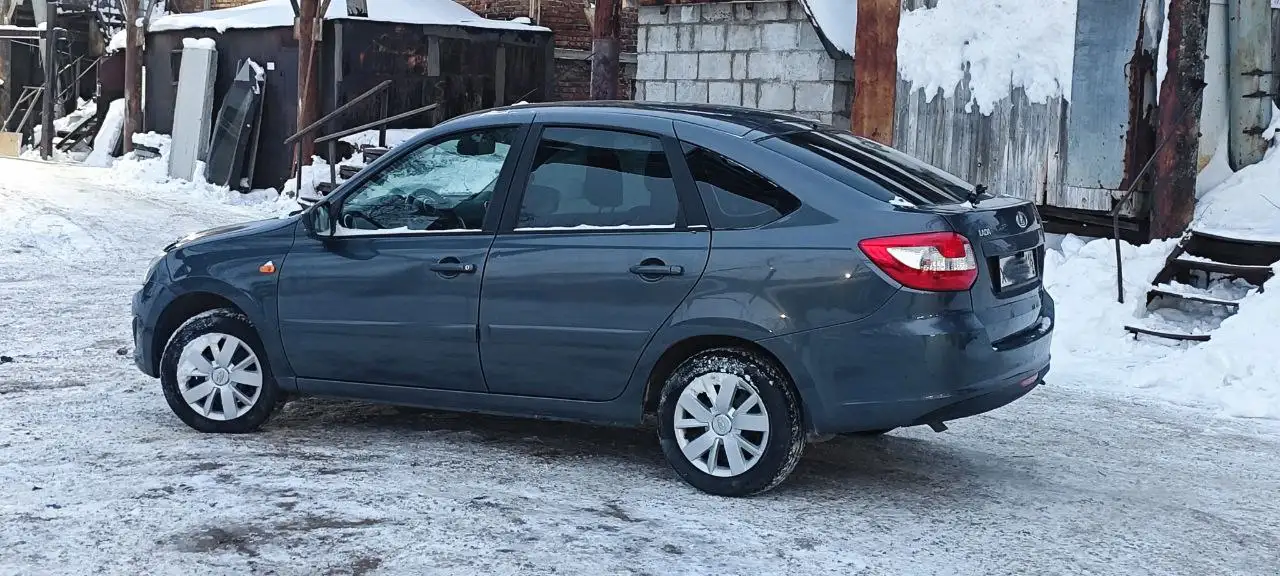 Продается Lada Granta 2015 года - Легковые автомобили (Авто) в Уфа