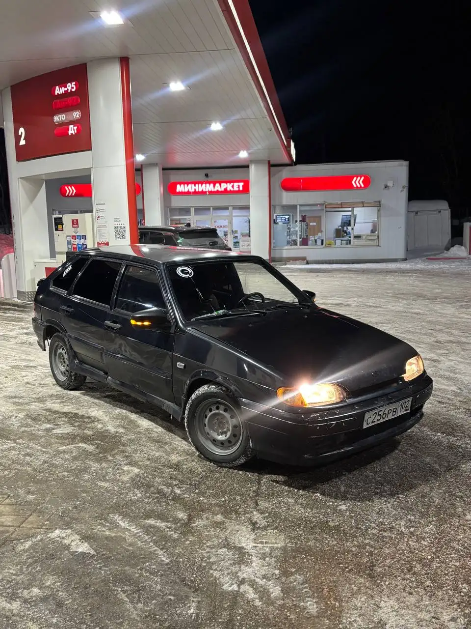 ВАЗ 2114 2005 года, кузов на фото, мотор хороший, нет 2 передачи - Легковые автомобили (Авто) в Стерлитамак