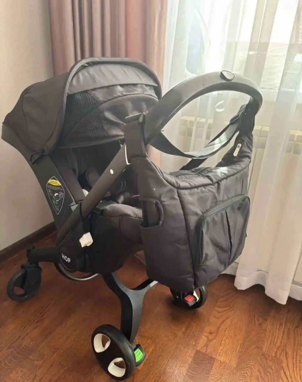 Коляска-автокресло прогулочная НОР с удлиненным козырьком Black универсальная