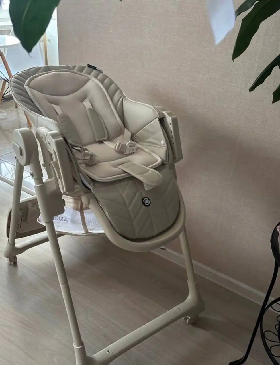 Детский стульчик Olsson в отличном состоянии