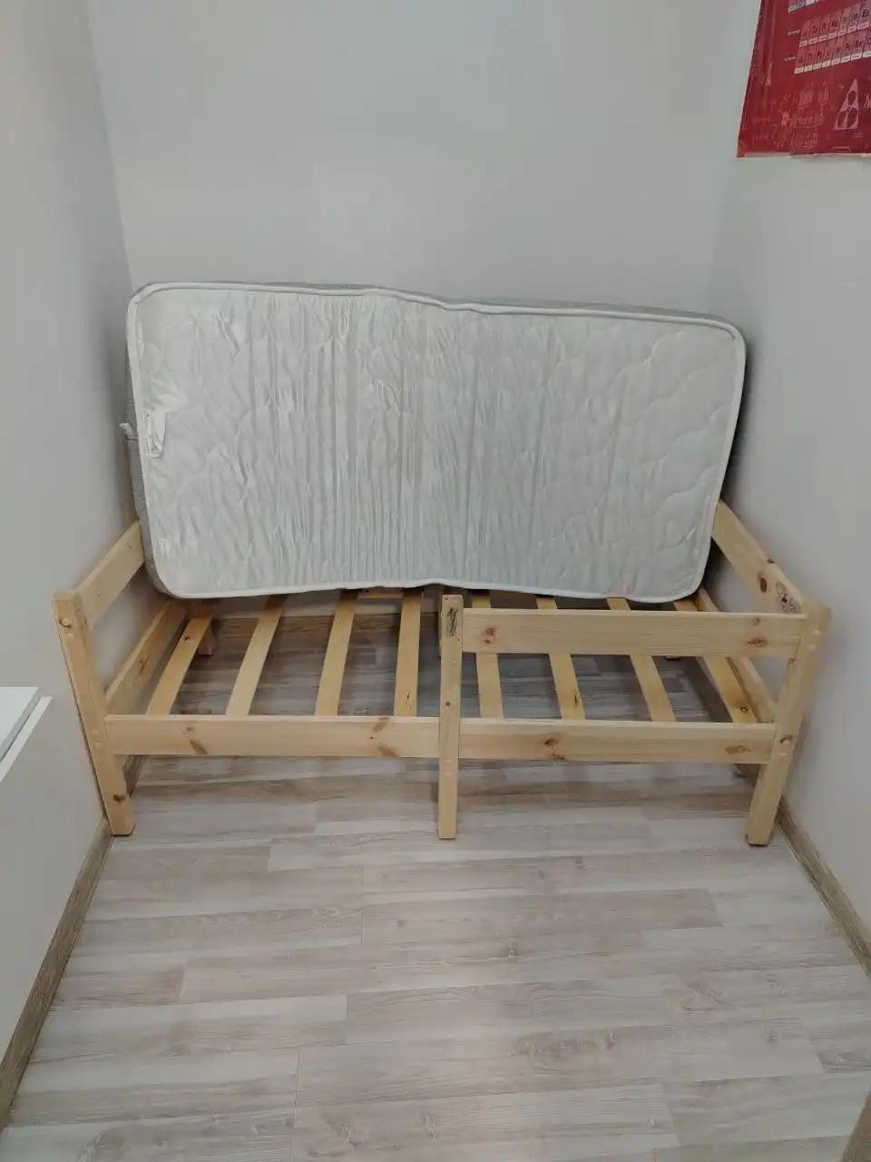 Продажа детской кроватки с ортопедическим матрасом