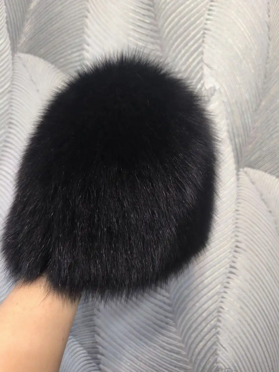 Норковая шуба и песцовая шапка б/у