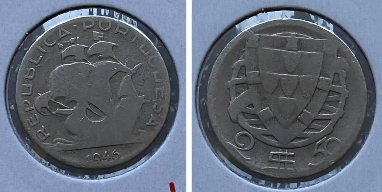 Продажа 10 серебряных монет - Коллекционирование (Барахолка) в Екатеринбург