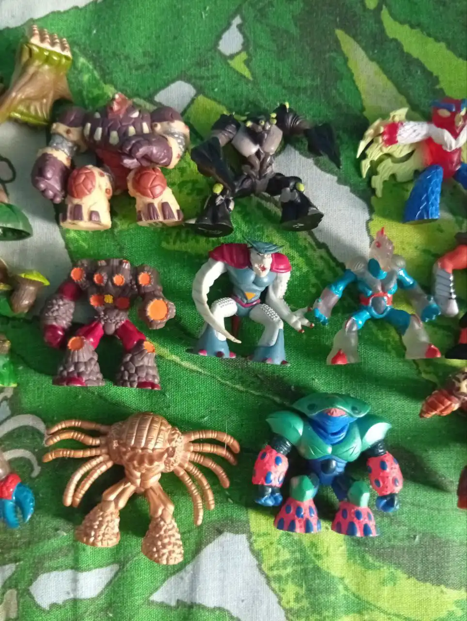 Коллекционные фигурки Gormiti 18 штук - Коллекционные фигурки (Хобби и отдых) в Екатеринбург