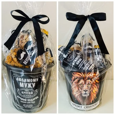 Бокс с вкусняшками для мужчин - Значки в Екатеринбург
