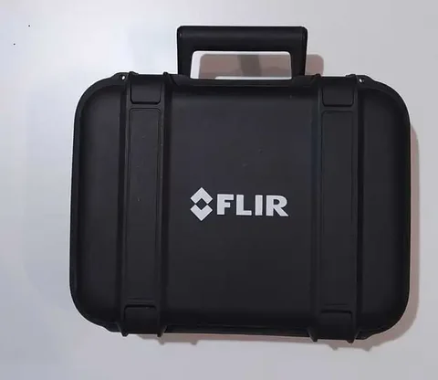 Тепловизор Flir E5 WiFi профессиональный - Планшеты в Екатеринбург