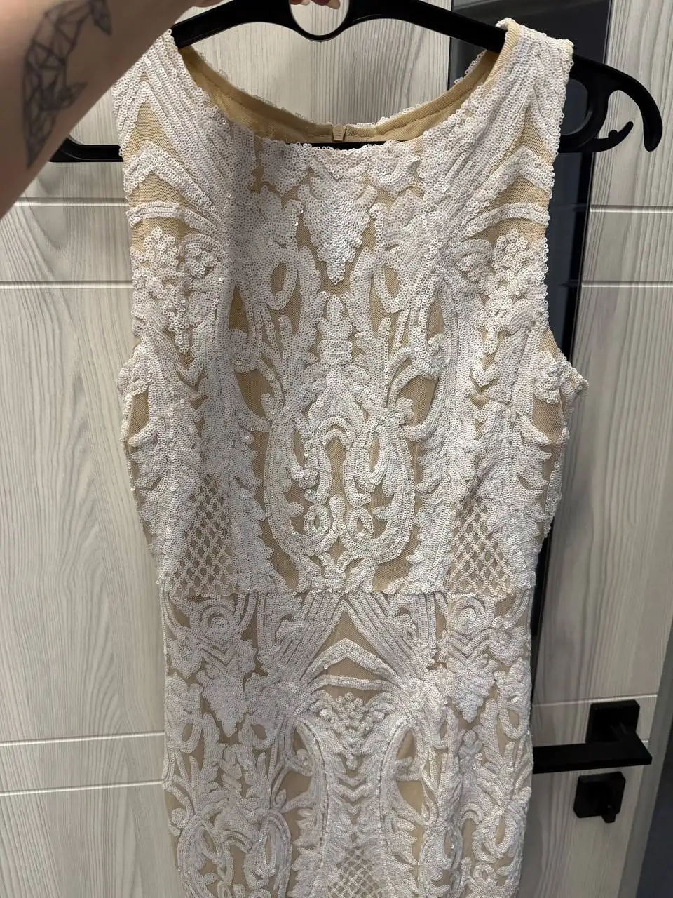 Продажа платья 46 размера - Женская одежда (Одежда) в Екатеринбург