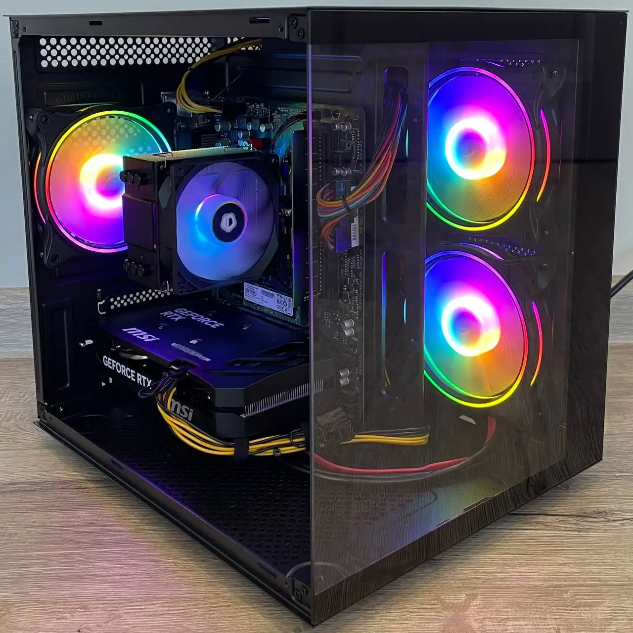 Мощный игровой компьютер с AMD Ryzen 7 и RTX 5060 - Компьютеры (Электроника) в Екатеринбург