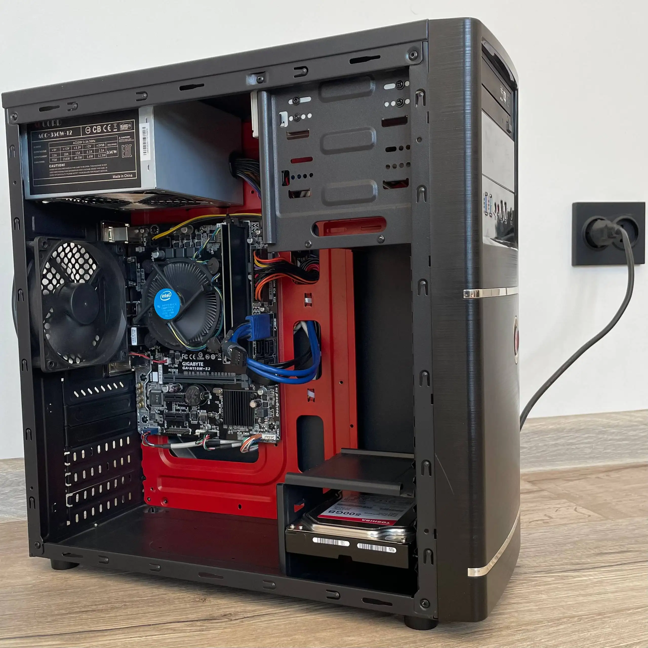 Компьютер с Intel Pentium G4400 и 16 ГБ DDR4 - Компьютеры (Электроника) в Екатеринбург