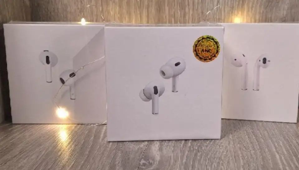Адаптер Apple 20W и AirPods реплика - Аксессуары для гаджетов (Электроника) в Екатеринбург
