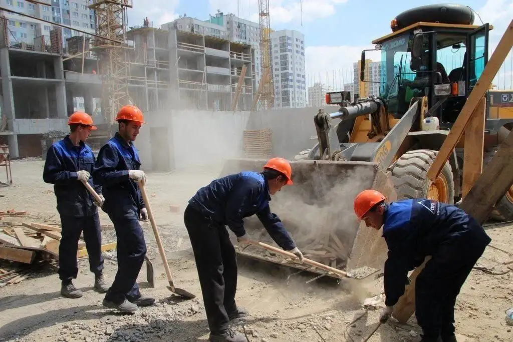 Услуги строительных и ремонтных работ в Екатеринбурге - Строительство и ремонт (Услуги) в Екатеринбург