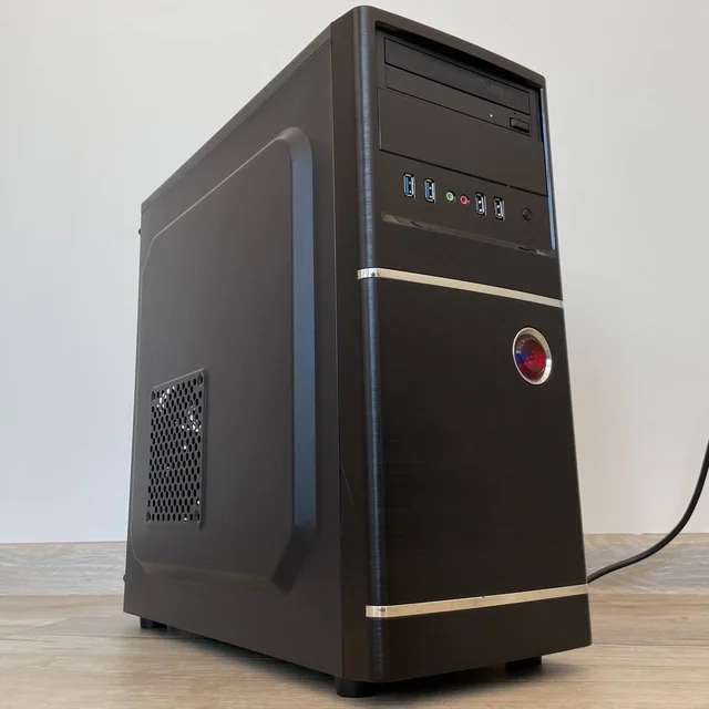 Продажа двух компьютеров: офисный и игровой - Автомагнитолы в Екатеринбург