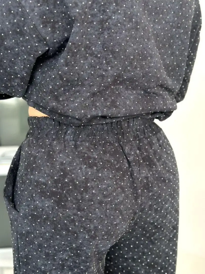 Спортивный женский костюм демисезон со стразами - Спортивная одежда (Одежда) в Екатеринбург