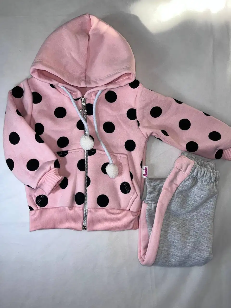 Распродажа детской одежды - Одежда (Товары для детей) в Екатеринбург