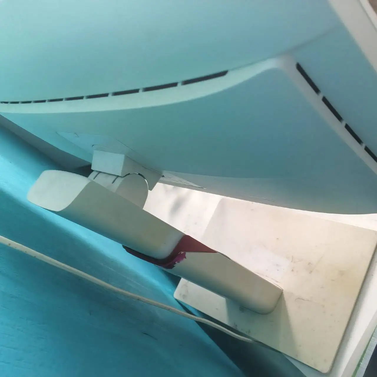 Монитор Fujitsu B24W-7 LED 24 дюйма - Электроника в Екатеринбург