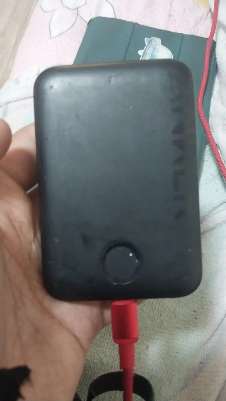 Продам Infinix Hot 30 с повреждениями - Смартфоны (Электроника) в Екатеринбург