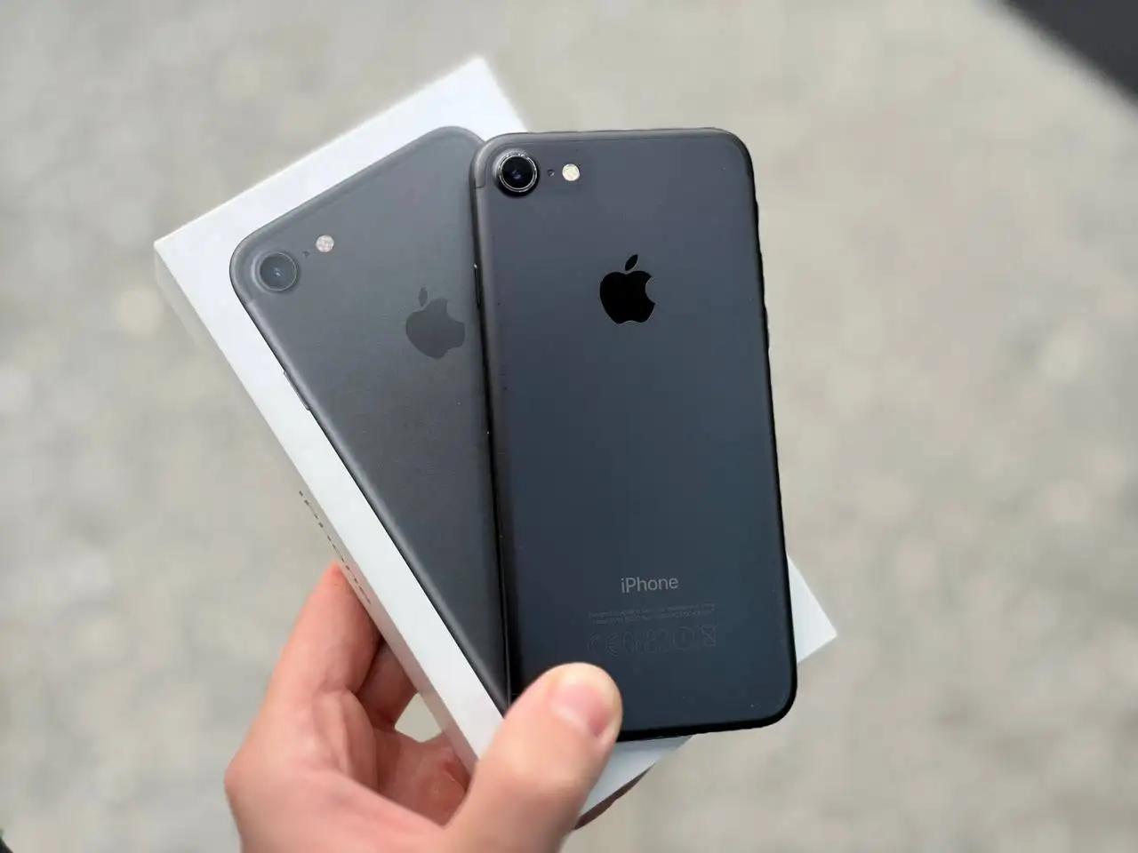 iPhone 7 32GB - Смартфоны (Электроника) в Екатеринбург