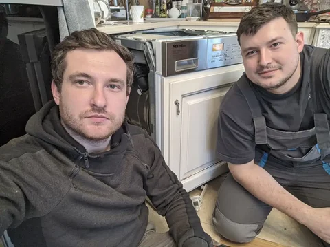 Ремонт бытовой техники и услуги мастера на дом - Услуги в Самарская область