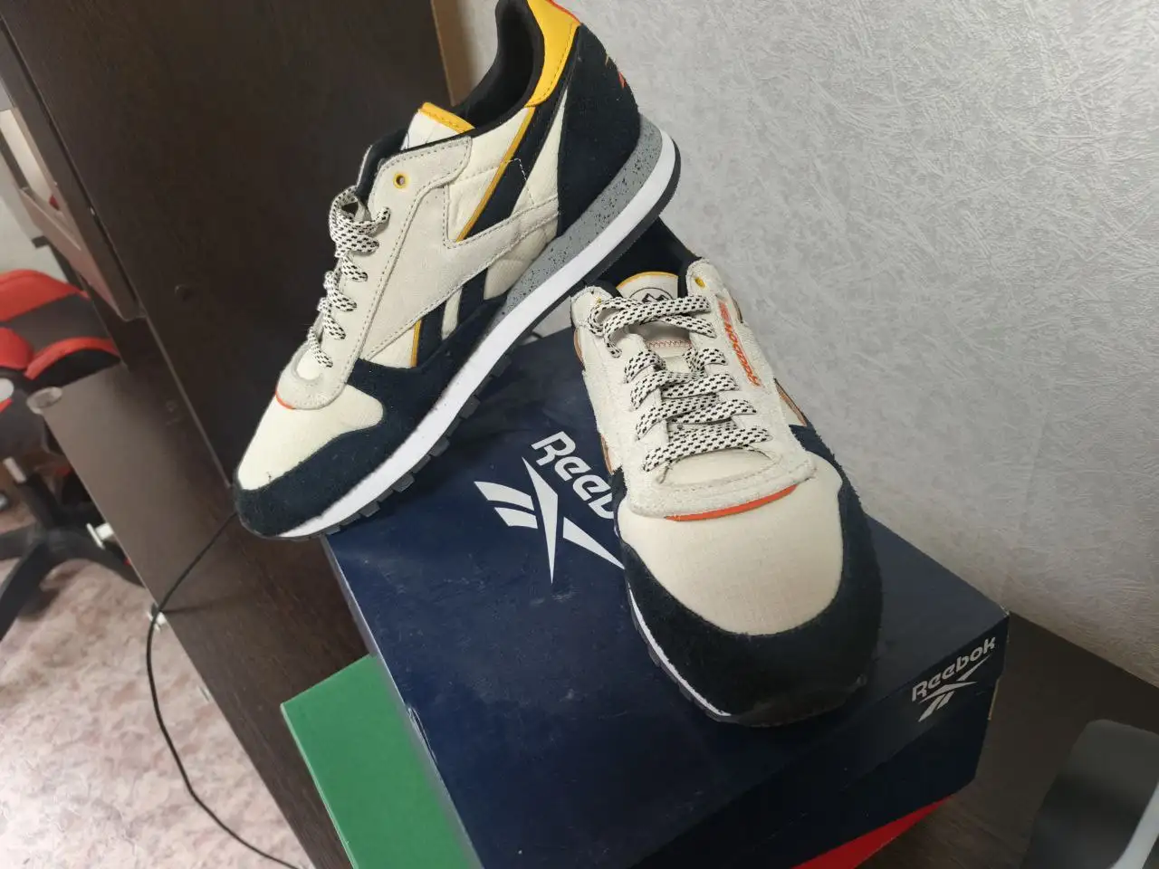 Пара обуви 42 размера - Обувь (Одежда) в Самарская область