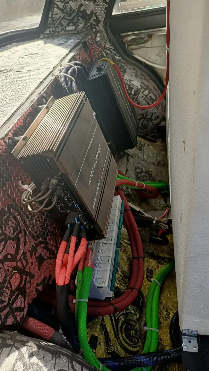 Продажа автомобиля с автозвуком - Авто в Сызрань