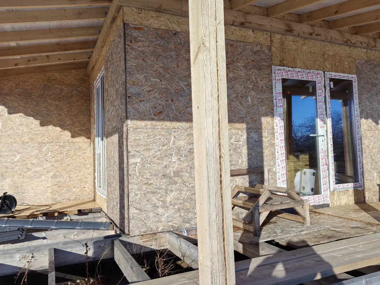 Остекление каркасного дома с нестандартными окнами - Остекление (Услуги) в Самарская область