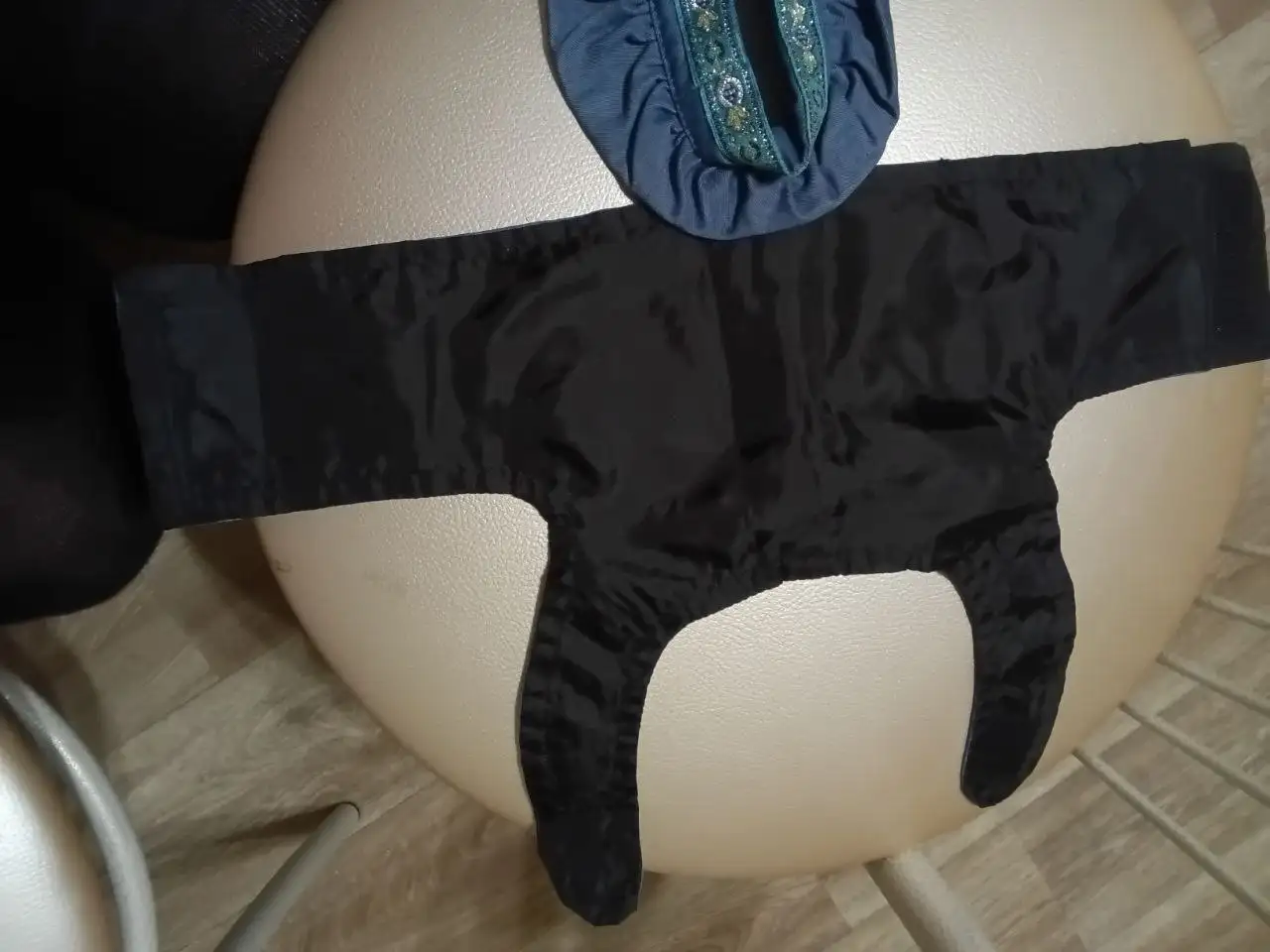 Шлейка и панама для маленькой собачки - Барахолка в Тольятти