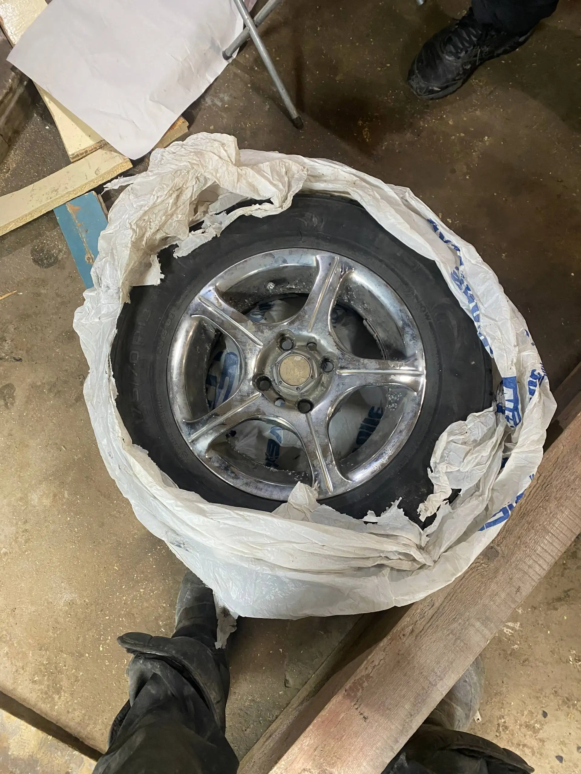 Комплект зимней и летней одежды - Одежда в Самарская область