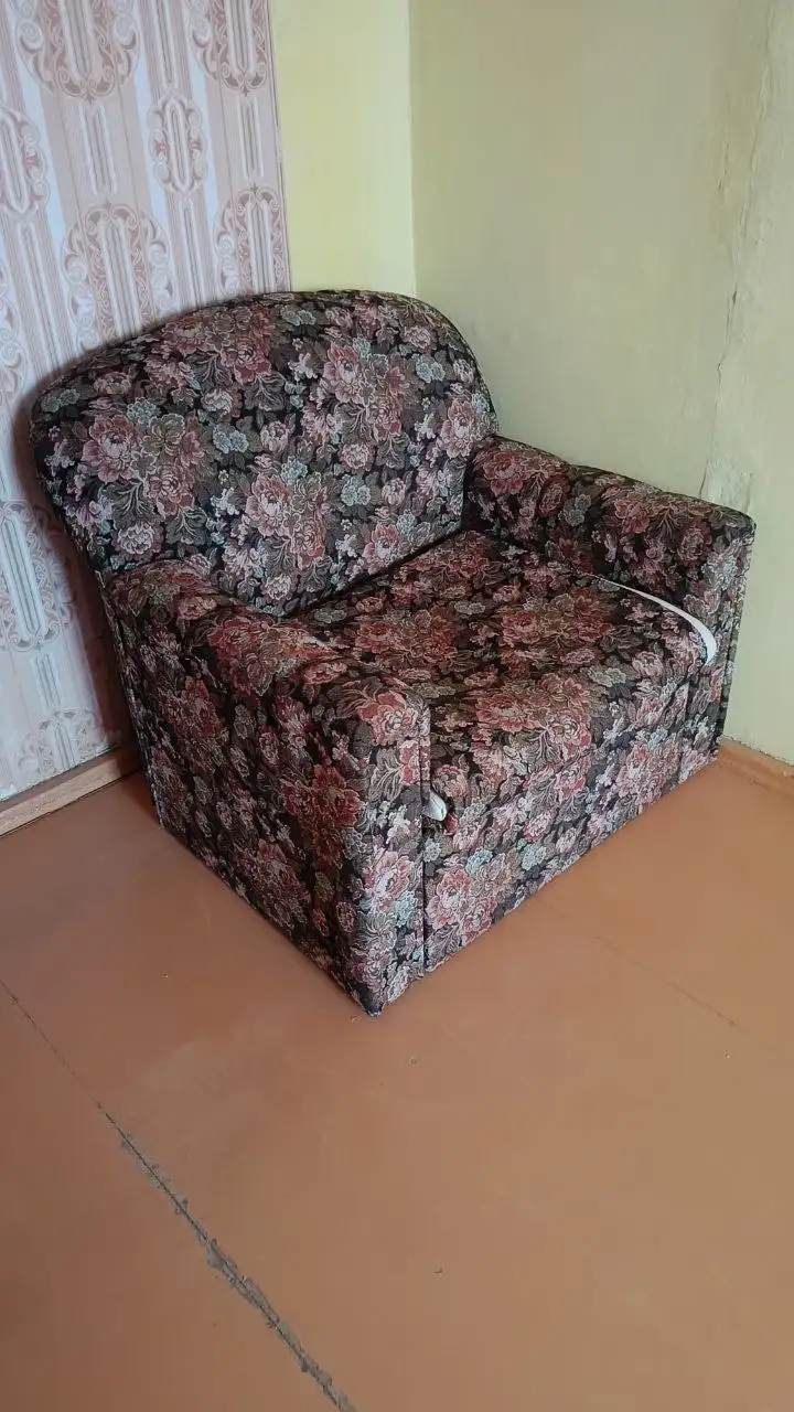 Кресло 90x90x84 см - Барахолка в Самарская область