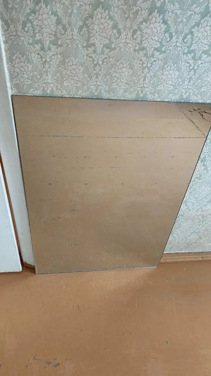 Зеркало 68х96 см - Барахолка в Неизвестно