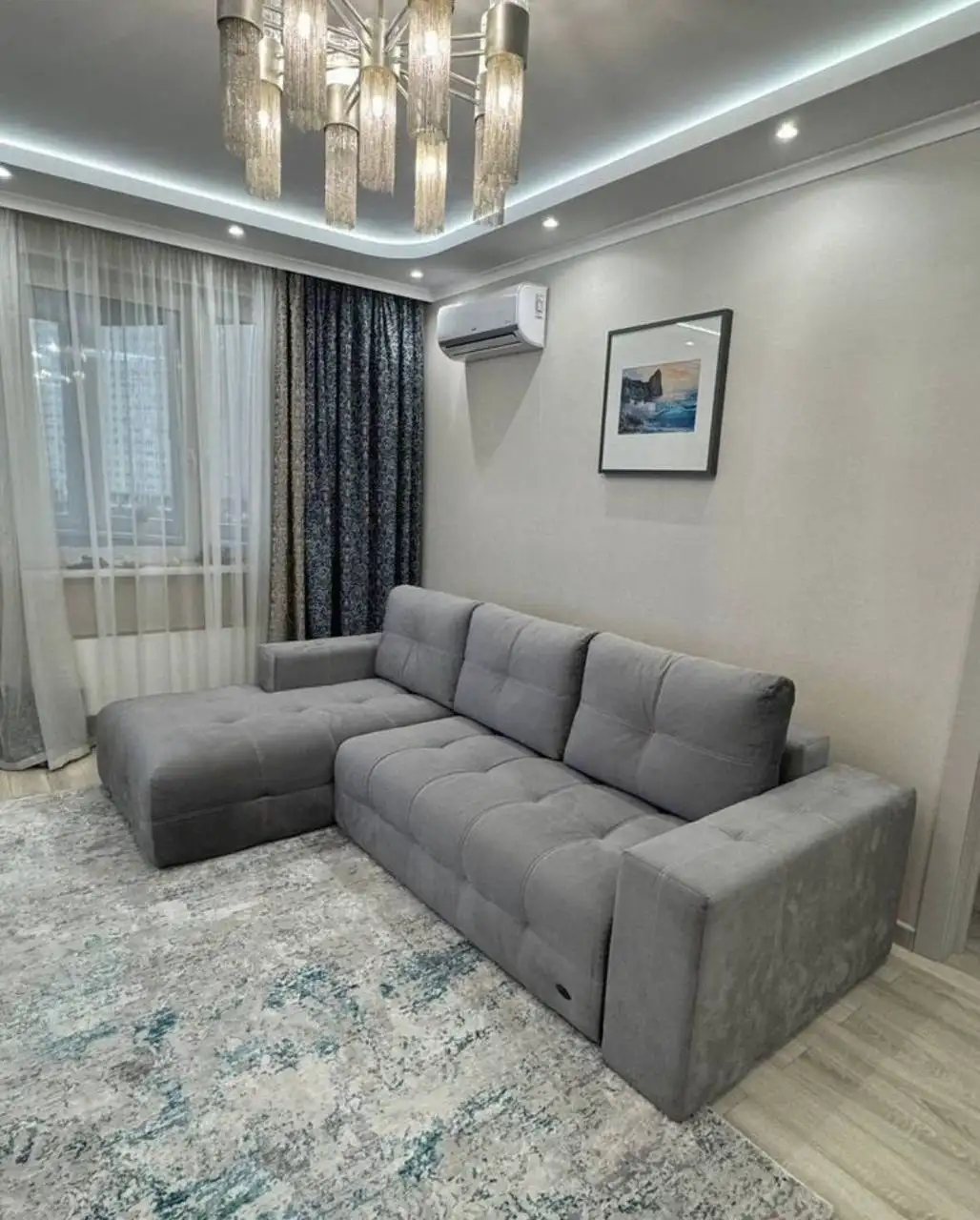 Угловой диван серого цвета - Барахолка в Неизвестно