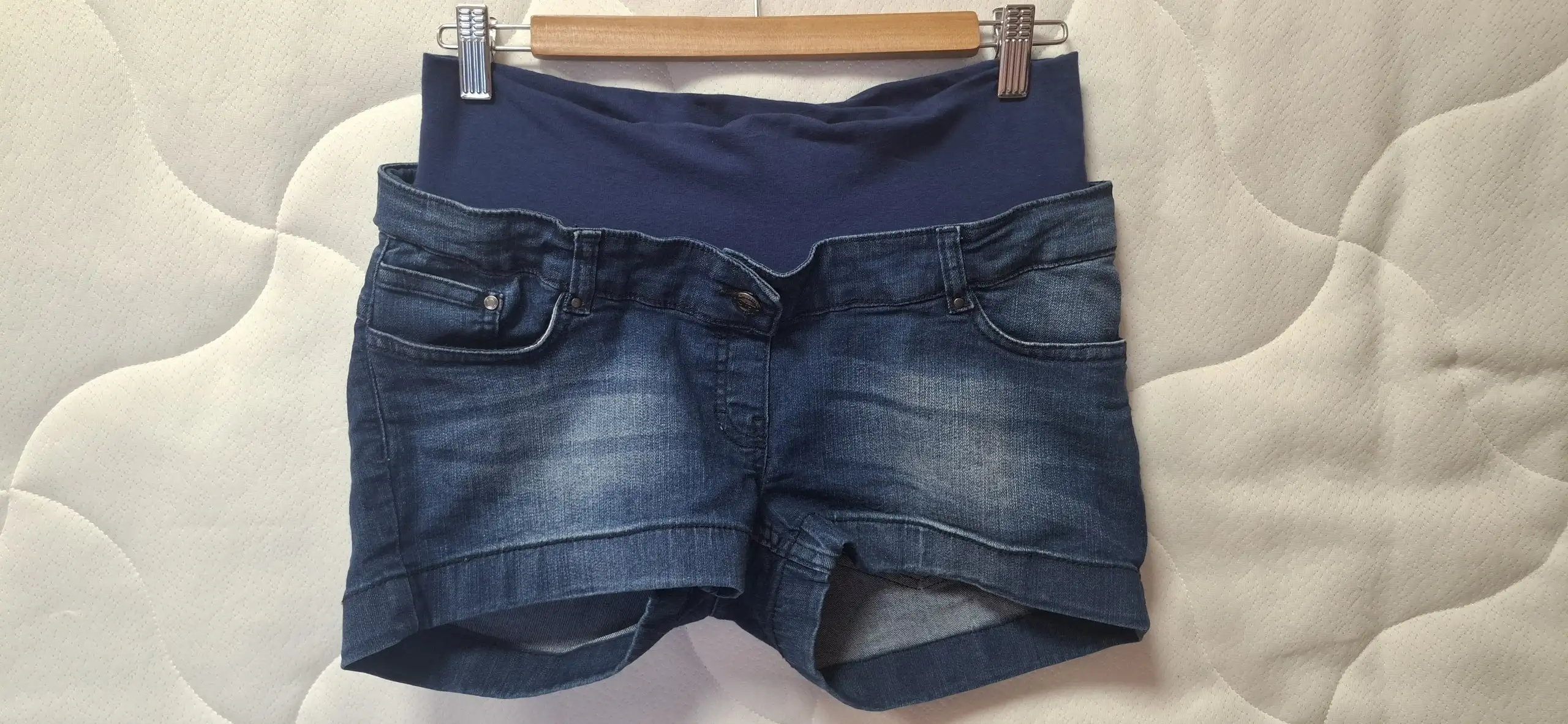 Джинсы и шорты стрейч для беременных 44-46 размера - Для беременных (Одежда) в Самарская область