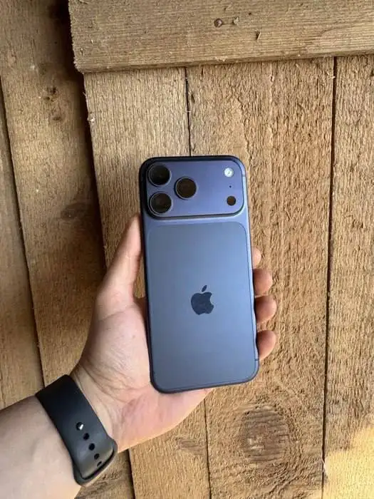 Продам iPhone в очень хорошем состоянии - Смартфоны (Электроника) в Самарская область