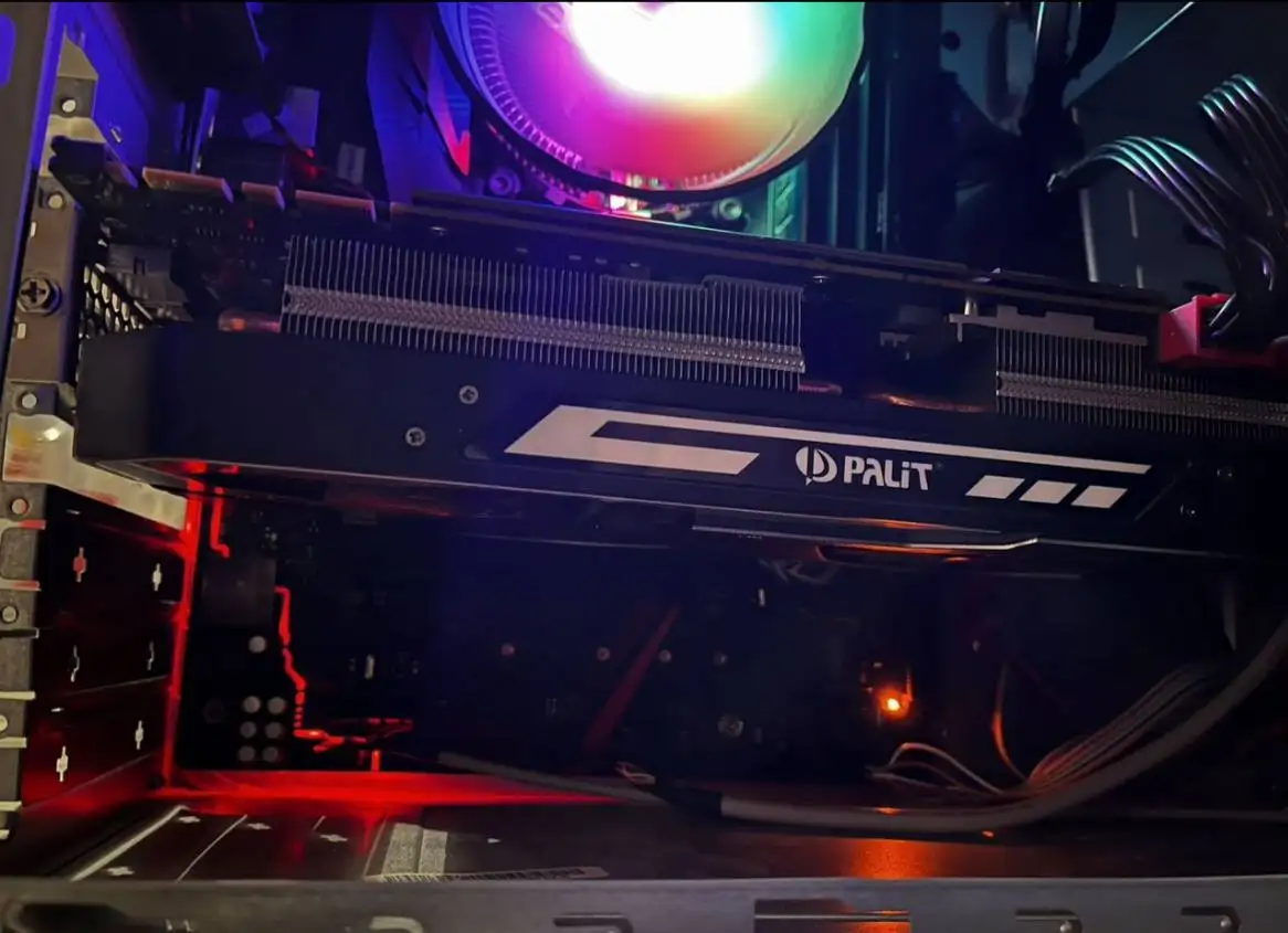 Компьютерные комплектующие: GTX 1080 ti, Intel i5-7500, 28GB RAM - Компьютерные комплектующие (Электроника) в Неизвестно