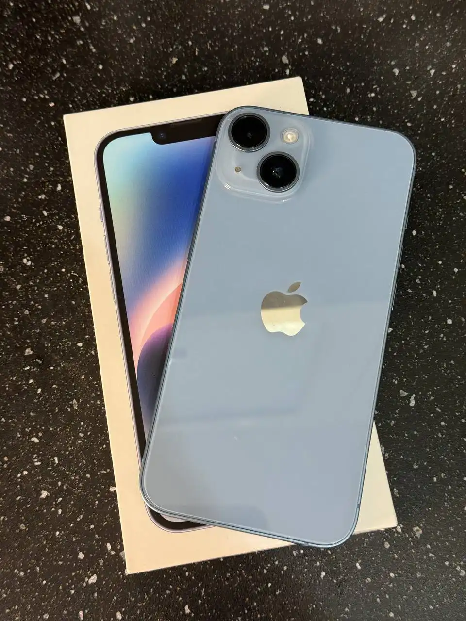Продажа iPhone 14 и iPhone 16 Pro Max