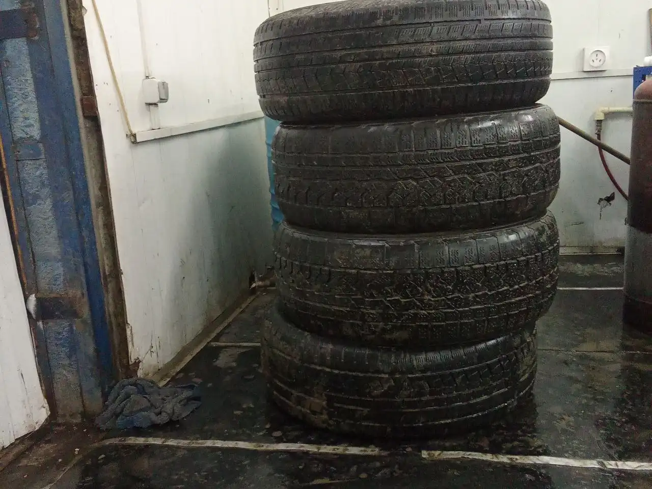 Продам товар через Барахолку