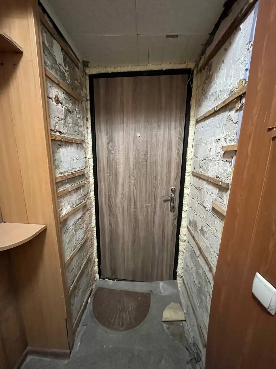 Продажа 1-комнатной квартиры в Мариуполе, центральный район - Квартиры (Недвижимость) в Мариуполь