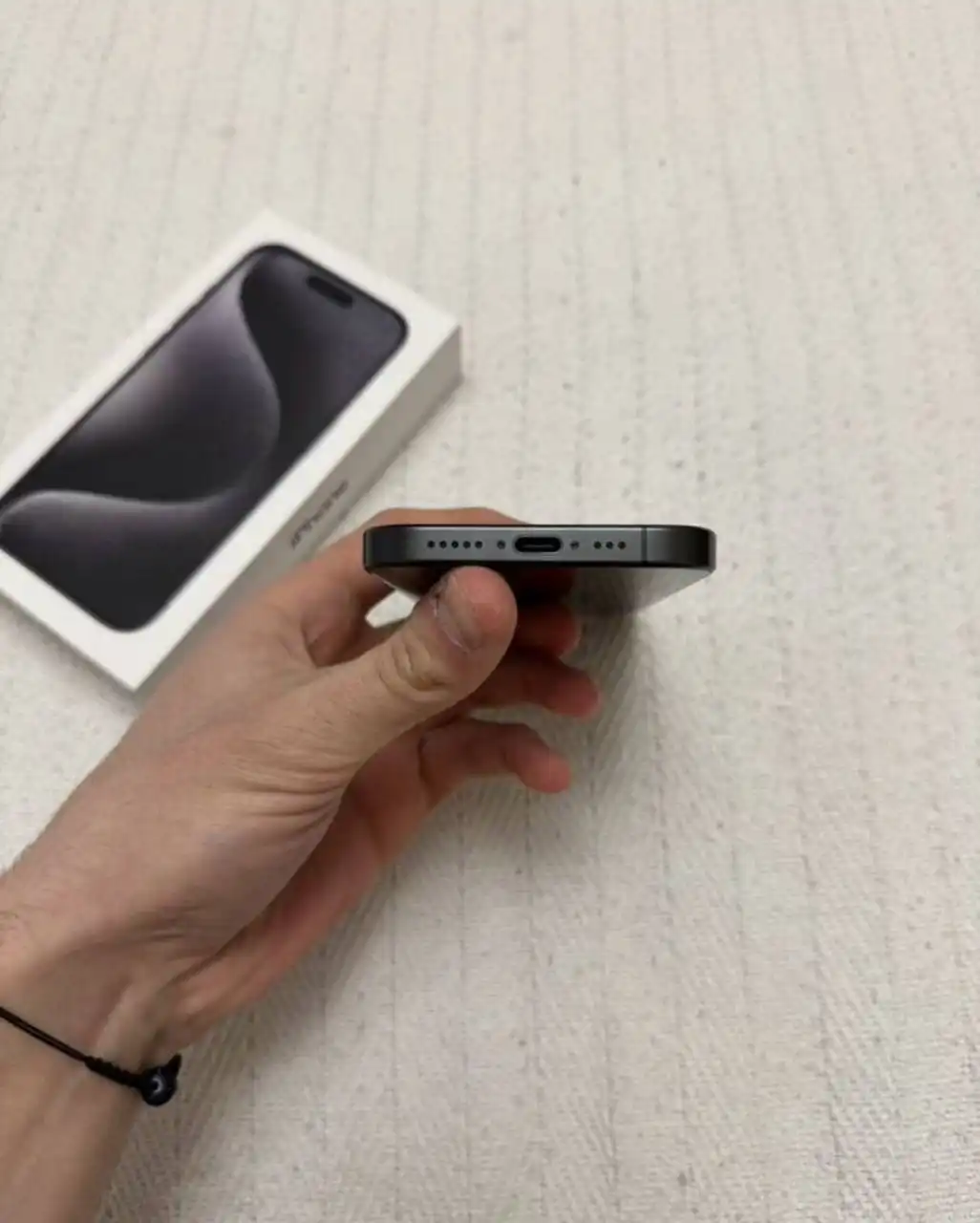 iPhone 15 Pro 128GB с аксессуарами - Смартфоны (Электроника) в Самарская область