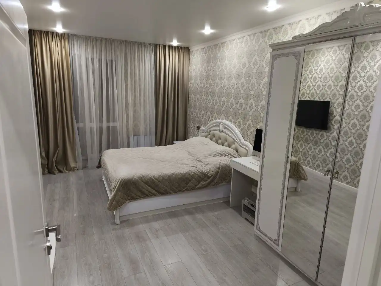 Продажа евро трёшки в Южном городе - Квартиры (Недвижимость) в Неизвестно