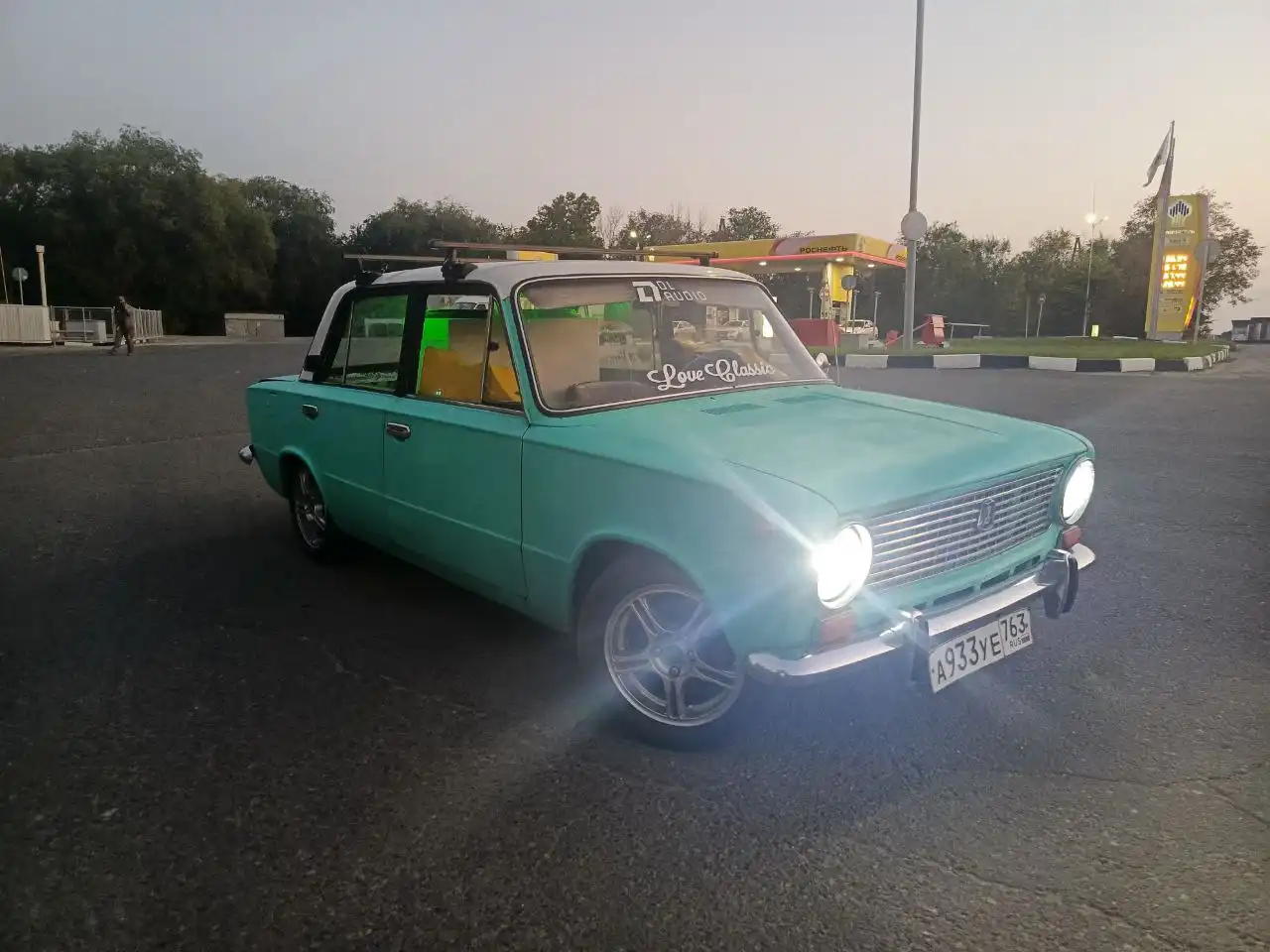 Продажа автомобиля с автозвуком - Авто в Неизвестно