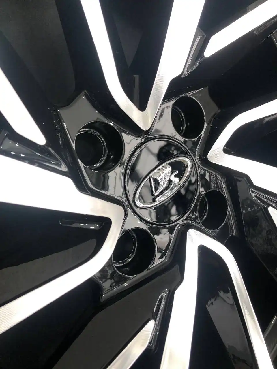 Новые диски Ястребы 4x98 R16 для автомобилей - Диски (Запчасти) в Неизвестно