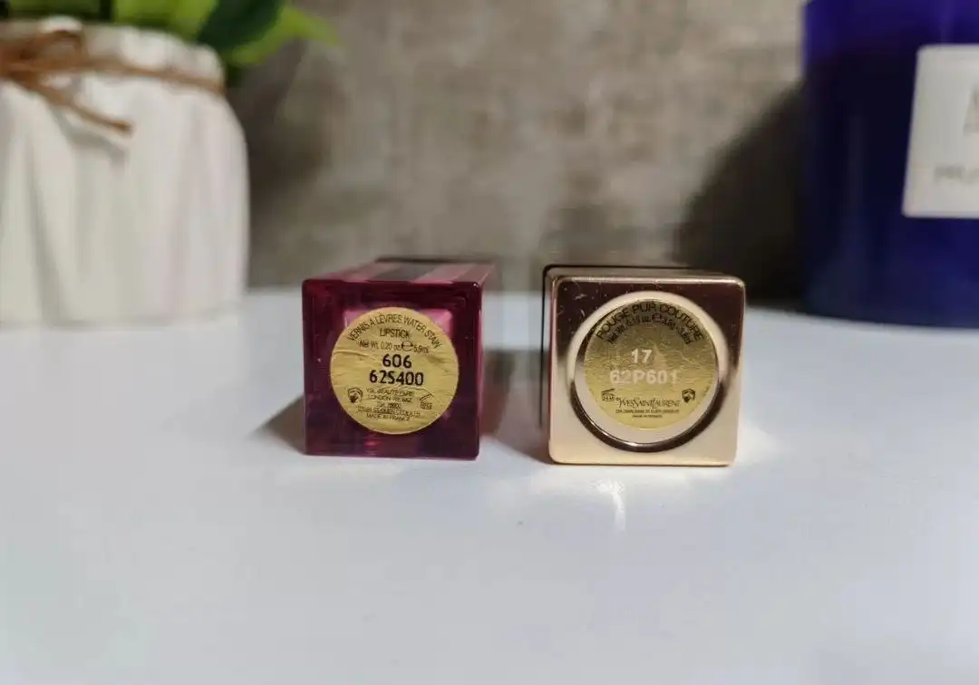 Yves Saint Laurent помады Rouge Pur Couture и Verns a levres