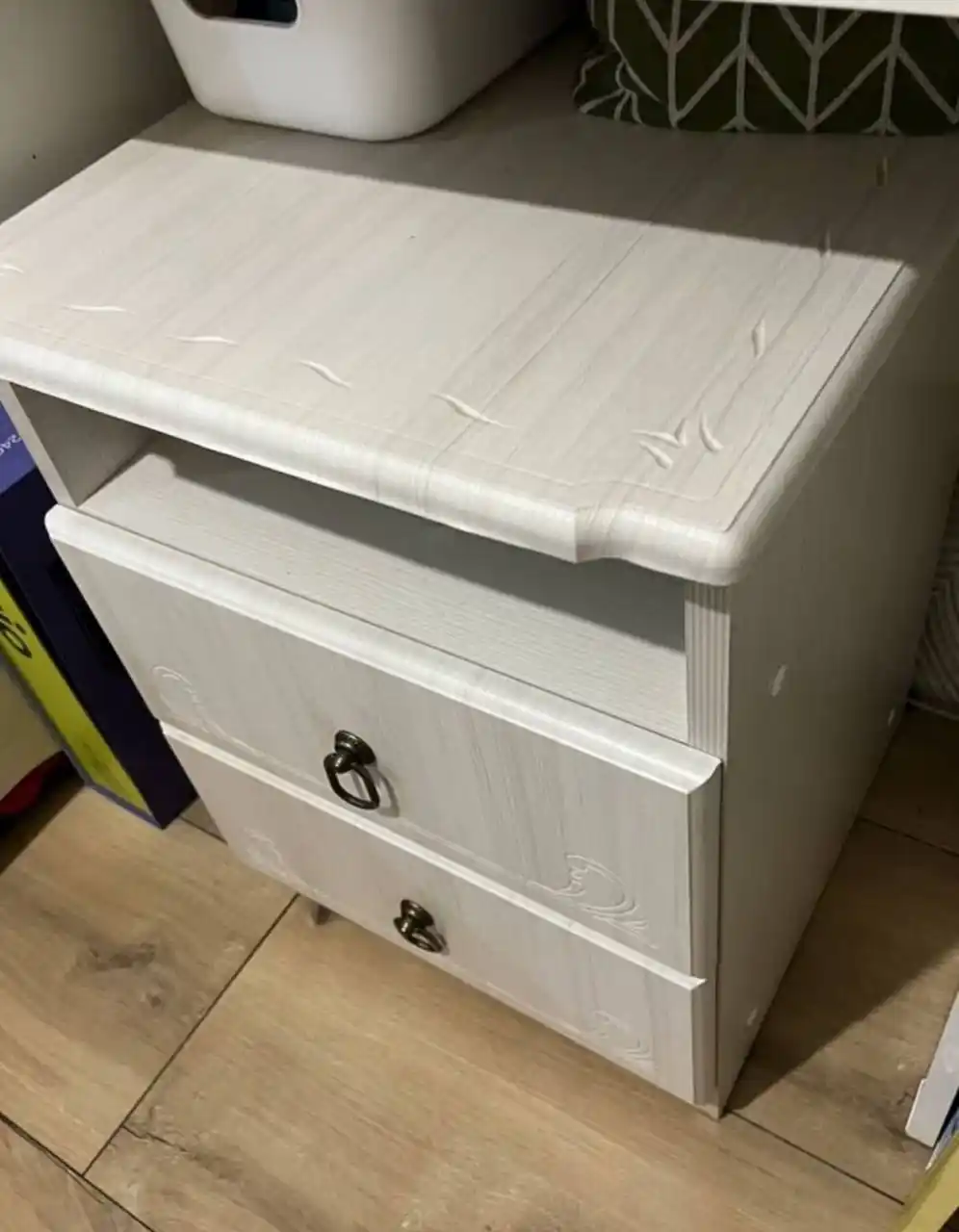 Продается кровать с матрасом и тумбочками