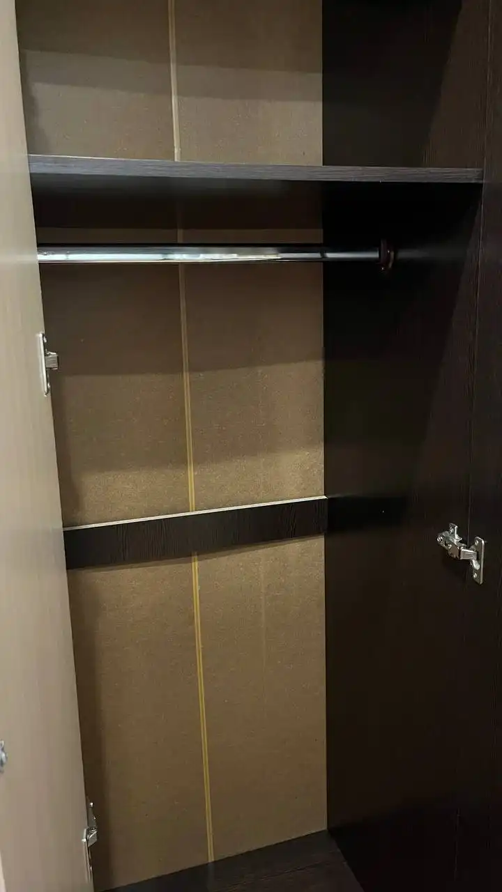 Продам шкафы и тв стеллаж