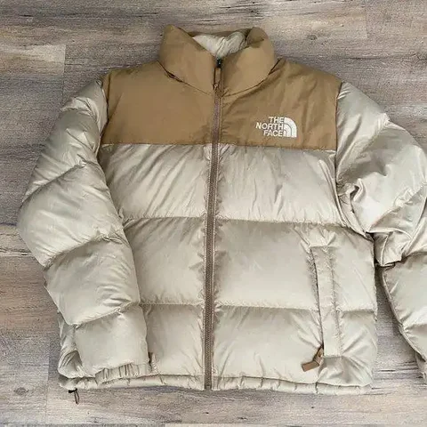 Пуховик размер L новый - частное объявление в Уфа